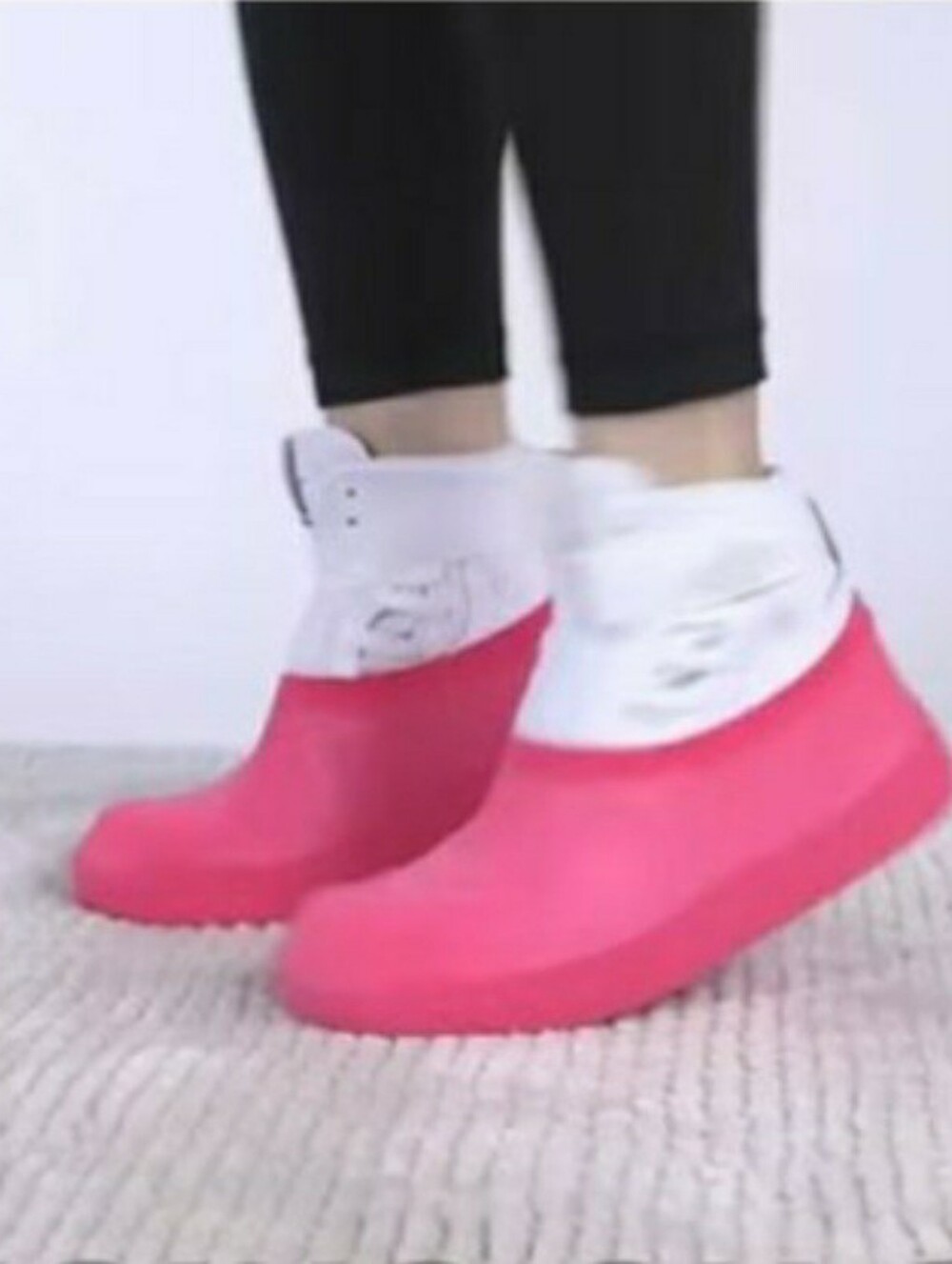 NWT DS The DanceSocks "Twist&Turn in Sneakers" One Size Purple Shoe Covers